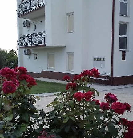 Apartments Mediterano * Podstrana