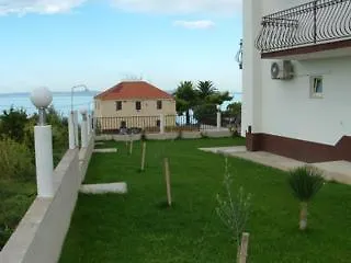 Apartment Apartments Mediterano Podstrana